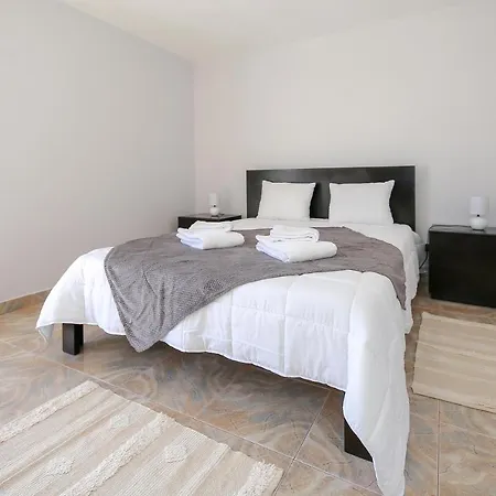 Holiday home Moradia Marques